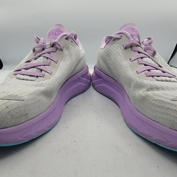 Skechers GoRun Forza 4 Women Size 8.5 Gray Running Walking Stability Shoes